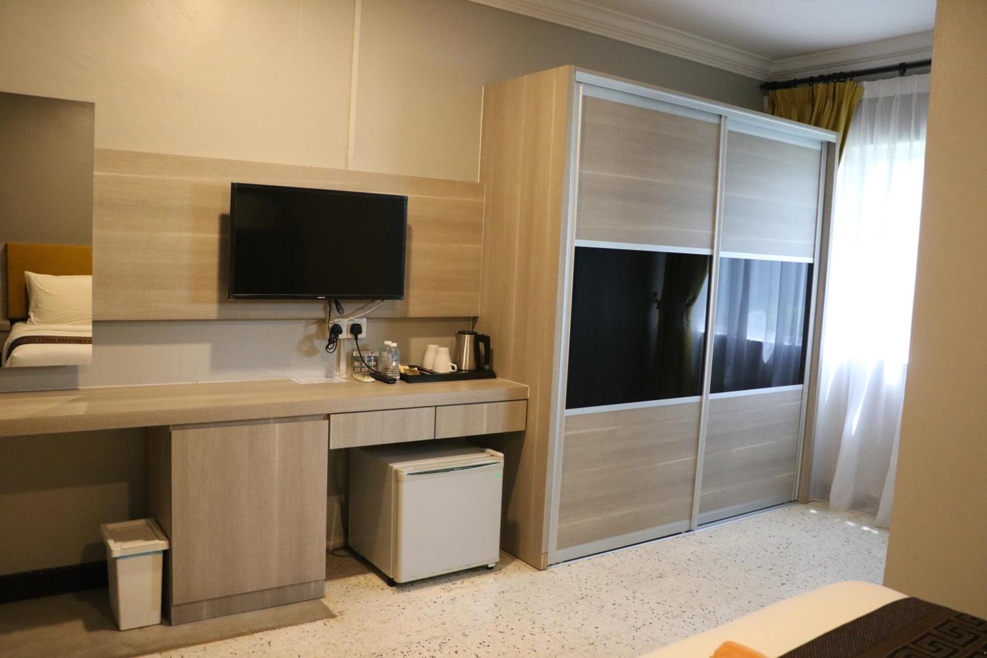 Hotel Felda Residence Tekam , Ppp Tun Razak Kampong Sungai Batu Buitenkant foto
